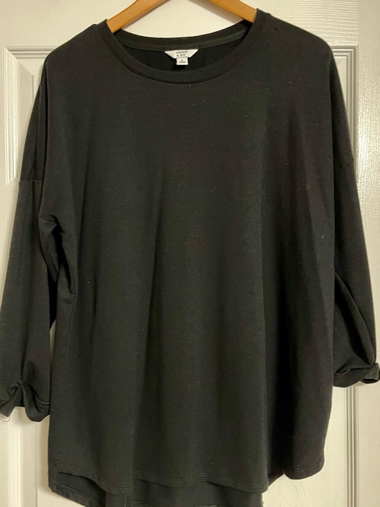 crown & ivy Tops - crown & ivy Black Crew Neck 3/4 Sleeve Shirt Large